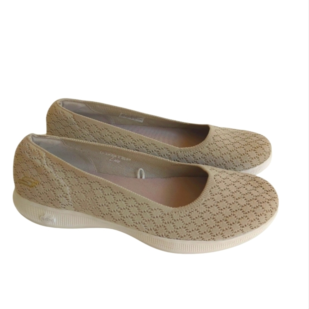 Skechers Goga Max Go Step Lite Mesh Ballet Flats 9.5 Taupe